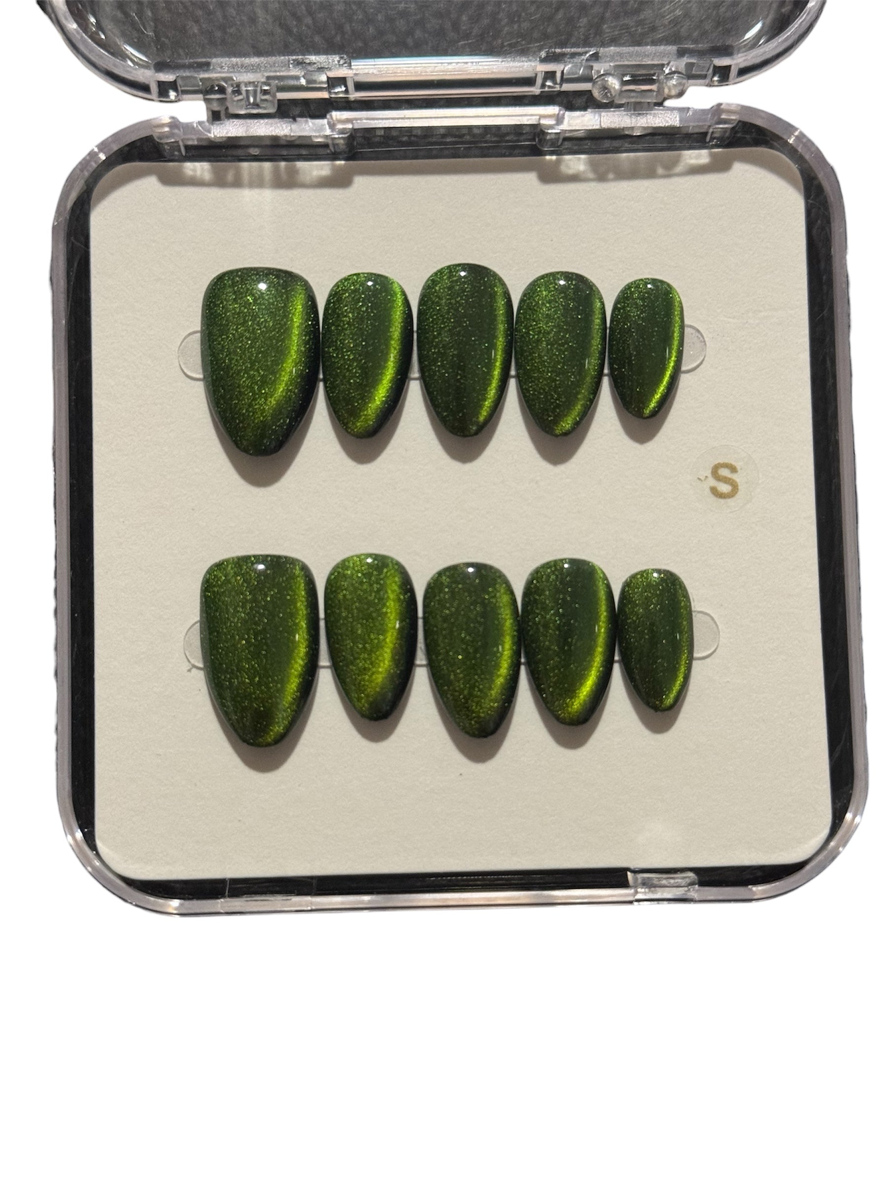 Emerald Green Press-On Nails